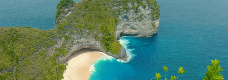 Kelingking Beach Hike Nusa Penida Bali Indonesia