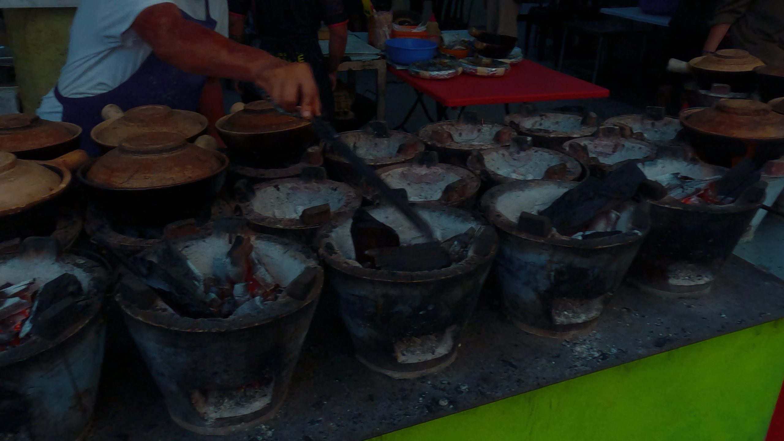 Conquer the Kuala Lumpur Culinary Scene: $10 Food Budget Challenge