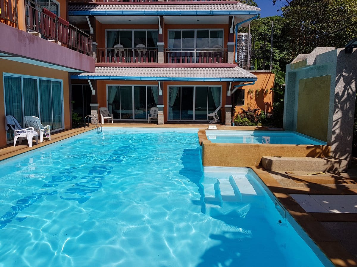 KOH LANTA RESORT, KRABI 🇹🇭 Living in THAILAND!
