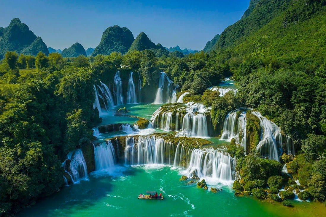 I Traveled 7,864KM to see VIETNAM’s Best-Kept Secret! 🇻🇳 Ban Gioc Waterfall