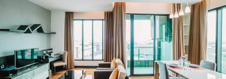 The MOST Luxurious Hotel in THAILAND? 🇹🇭 (Tour + Price)