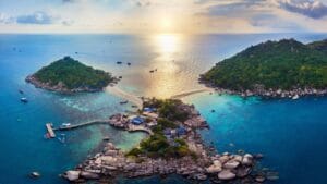 World’s CHEAPEST Island Paradise